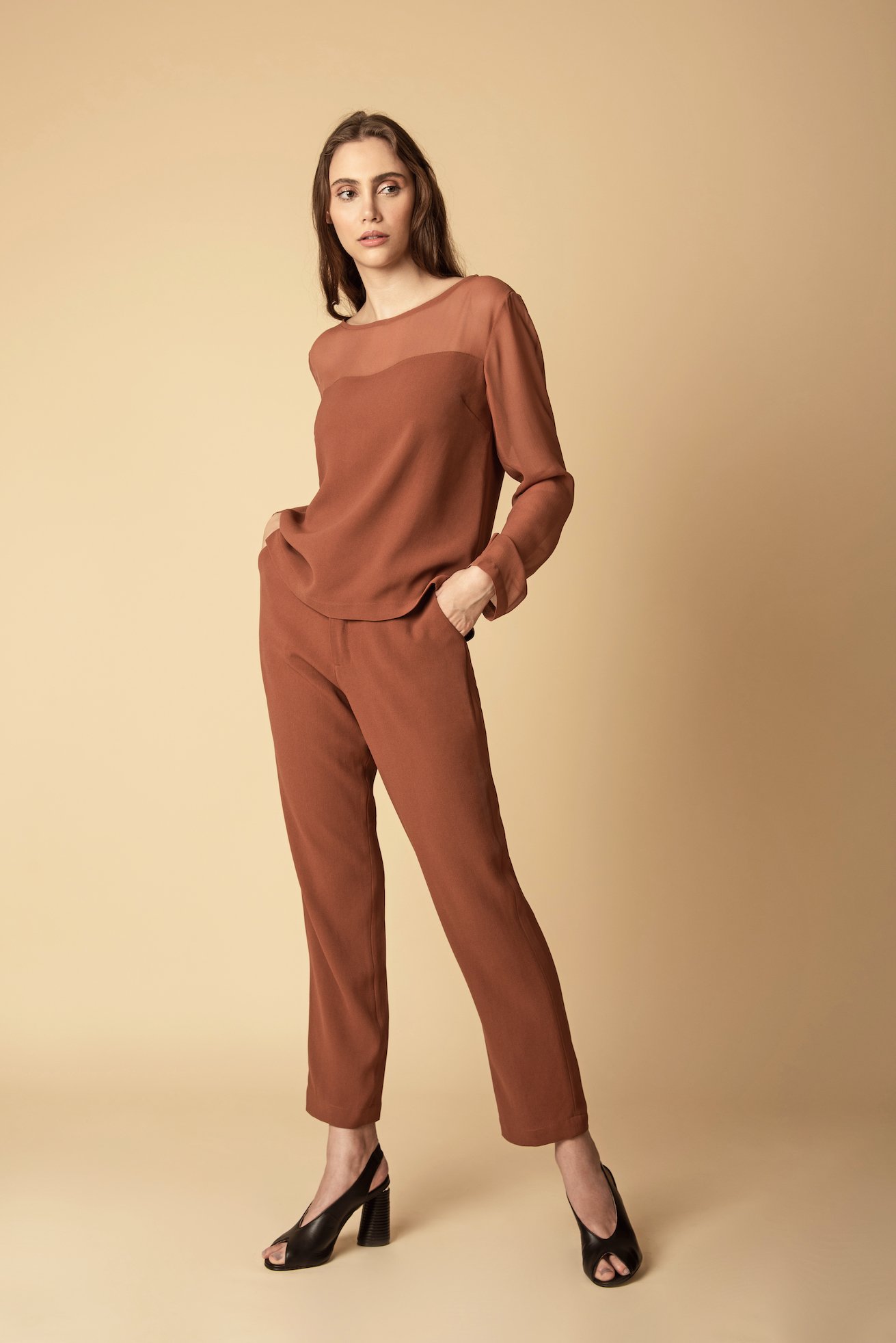 WASLookbook21_a2a672b9-5189-41b1-97be-d90f0d558578